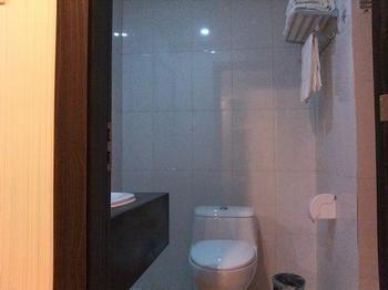 Sports Park Business Hotel 랴오청 외부 사진